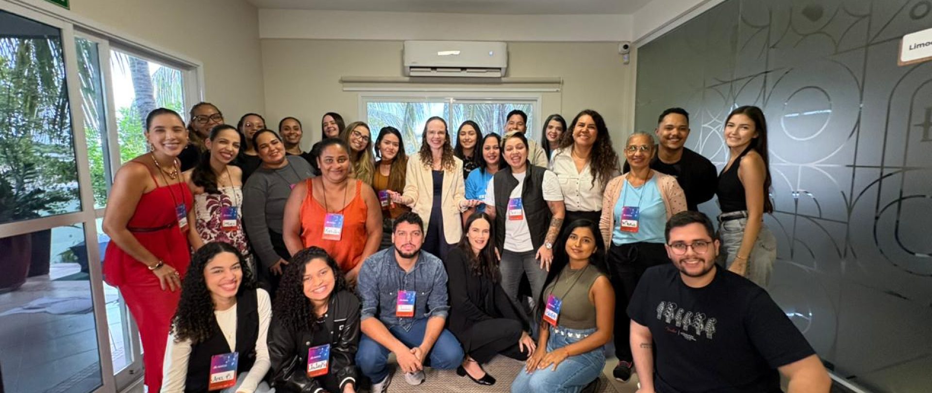 Autoconhecimento como estratégia: imersão em Eneagrama para líderes e time administrativo